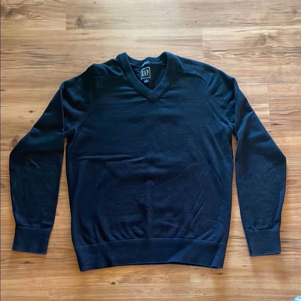 Men's Black V-Neck Sweater